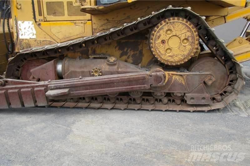 CAT D6R Bulldozer