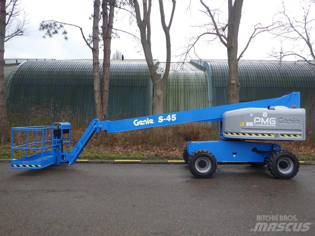 Genie S45 Teleskopbühnen