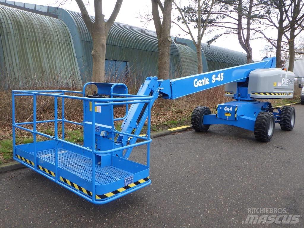 Genie S45 Teleskopbühnen