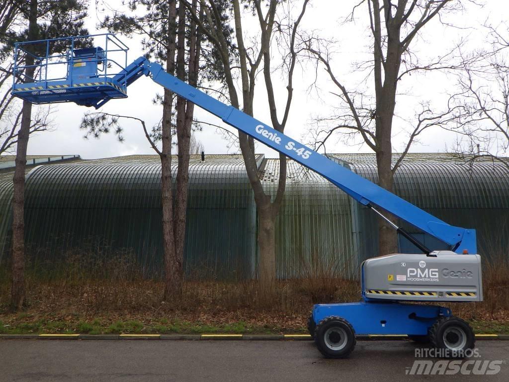 Genie S45 Teleskopbühnen