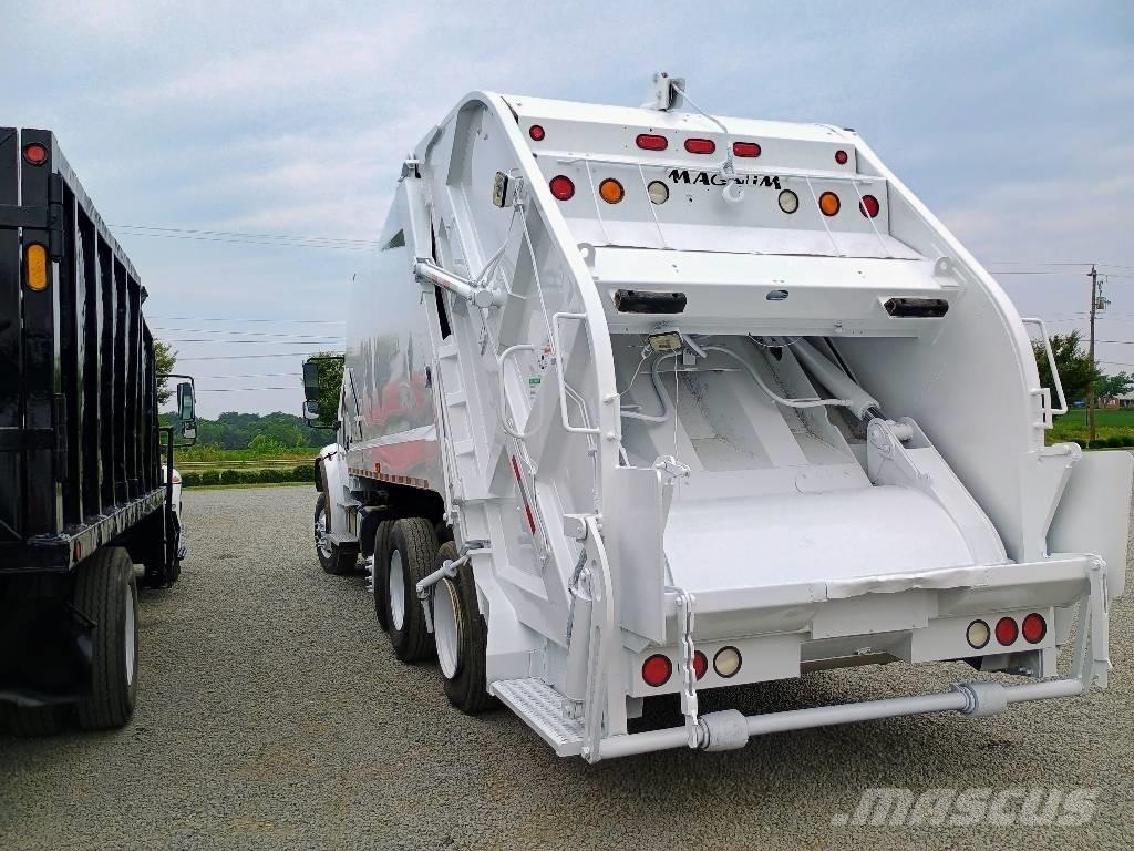 Freightliner M2 Müllwagen