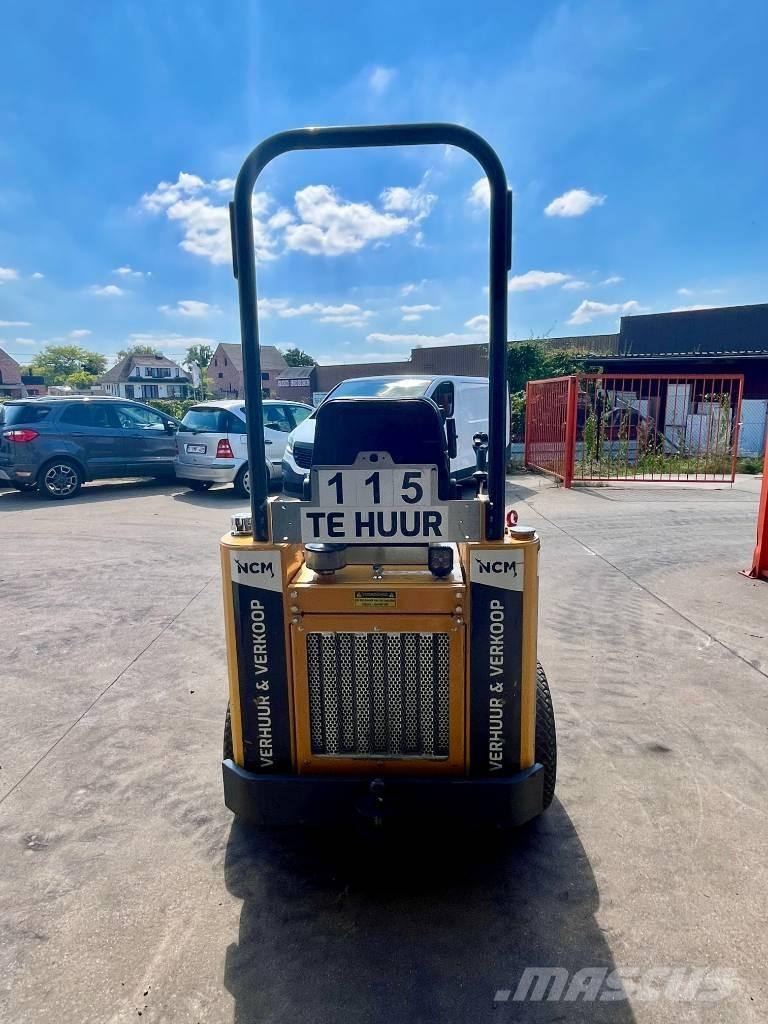 Knikmops KM 100 Radlader