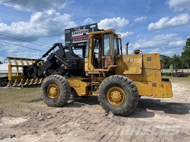 CAT IT 28 B Radlader
