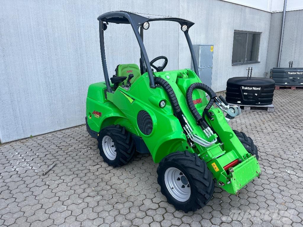 Avant 528 Multifunktionslader