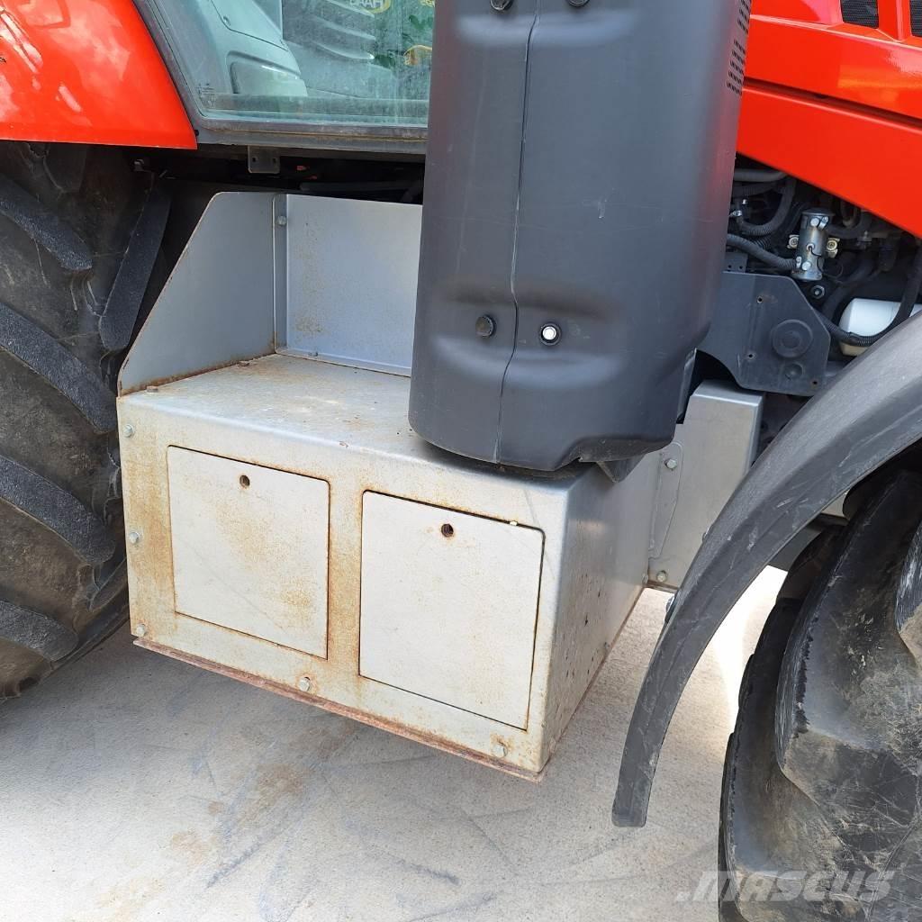 Kubota M7172 FL Traktoren