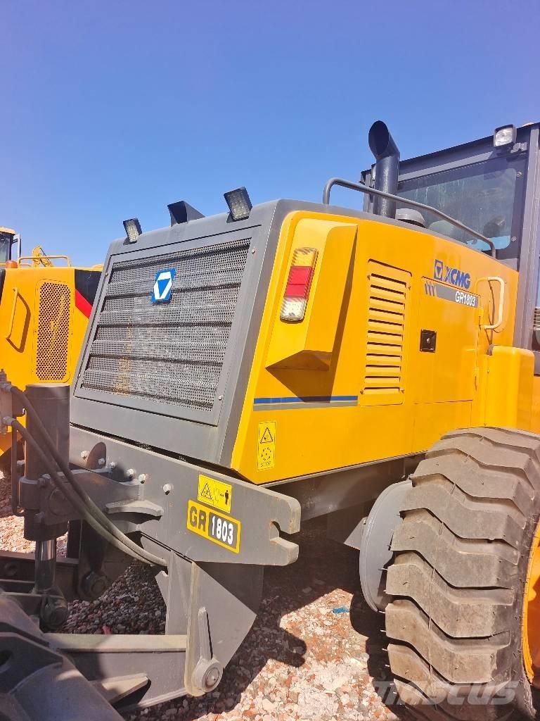 XCMG GR 180 Grader