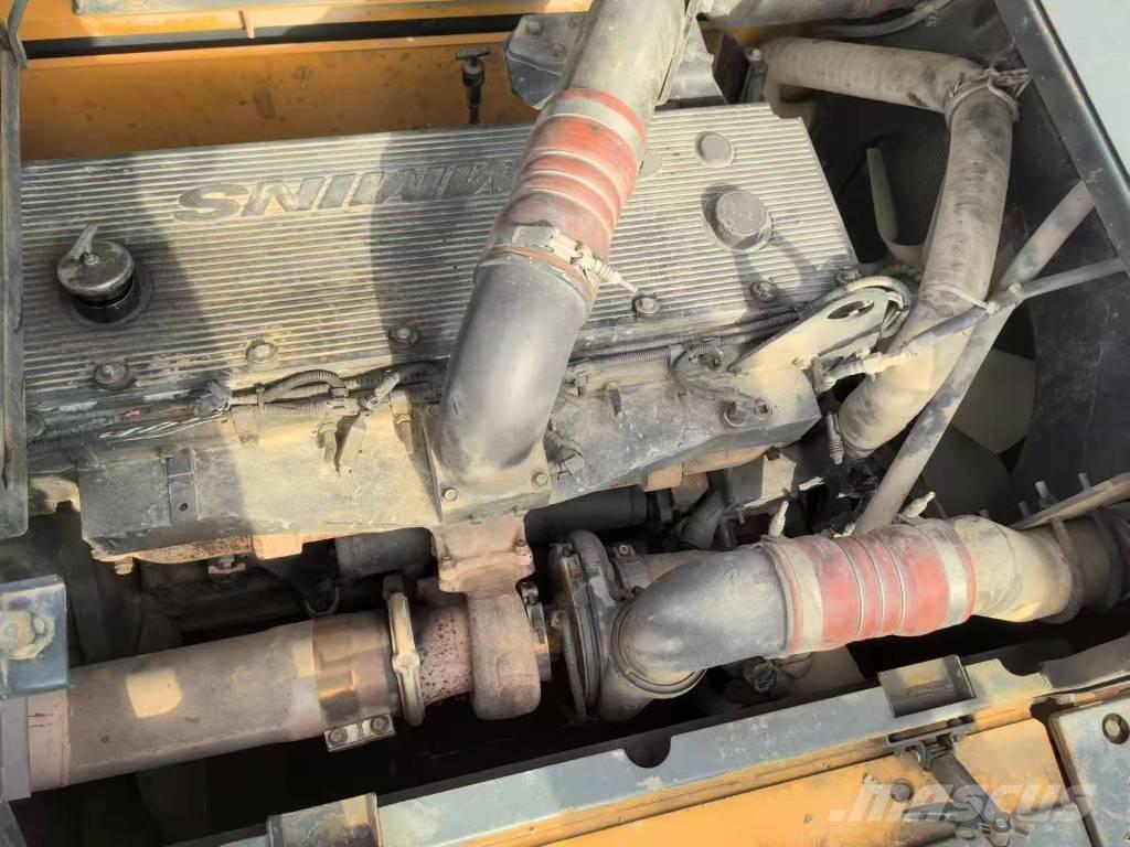 Hyundai 520VS Raupenbagger