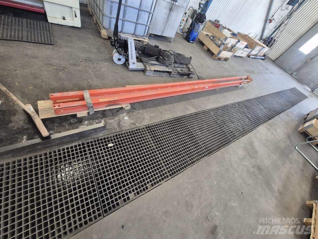Sandvik Robolt Seilankerbohrwagen
