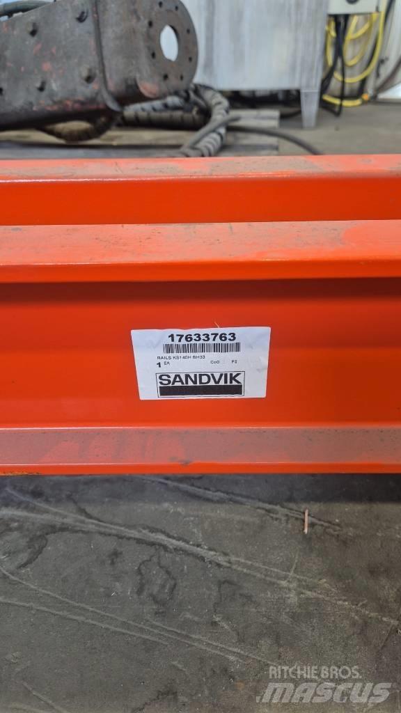 Sandvik Robolt Seilankerbohrwagen