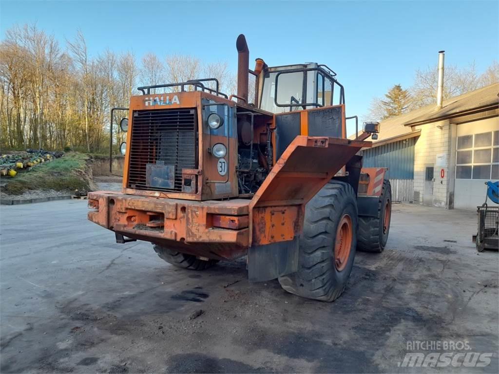 Halla HA380E Traktoren