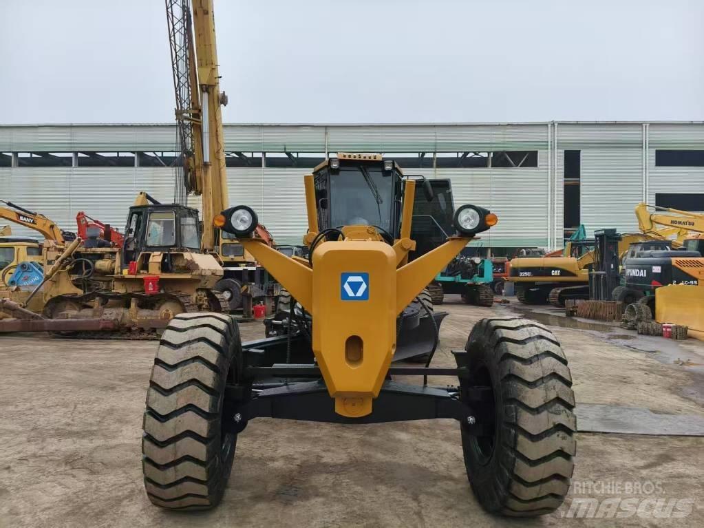XCMG GR180 Grader