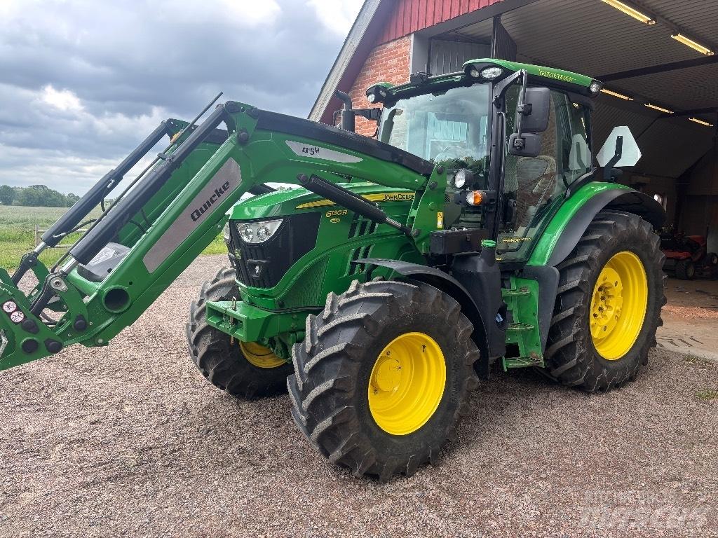 John Deere 6130 R Traktoren