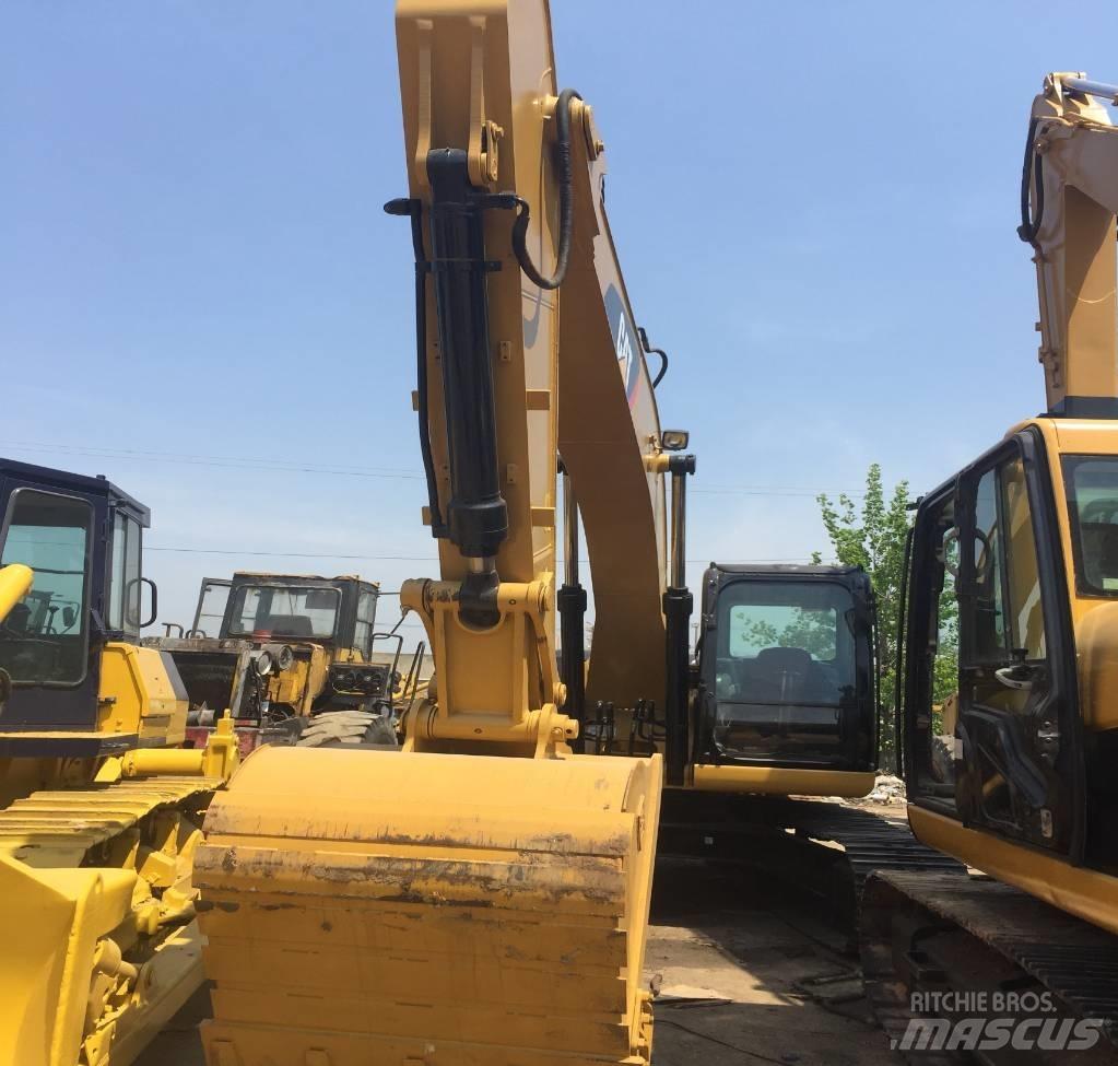 CAT 320 D Raupenbagger