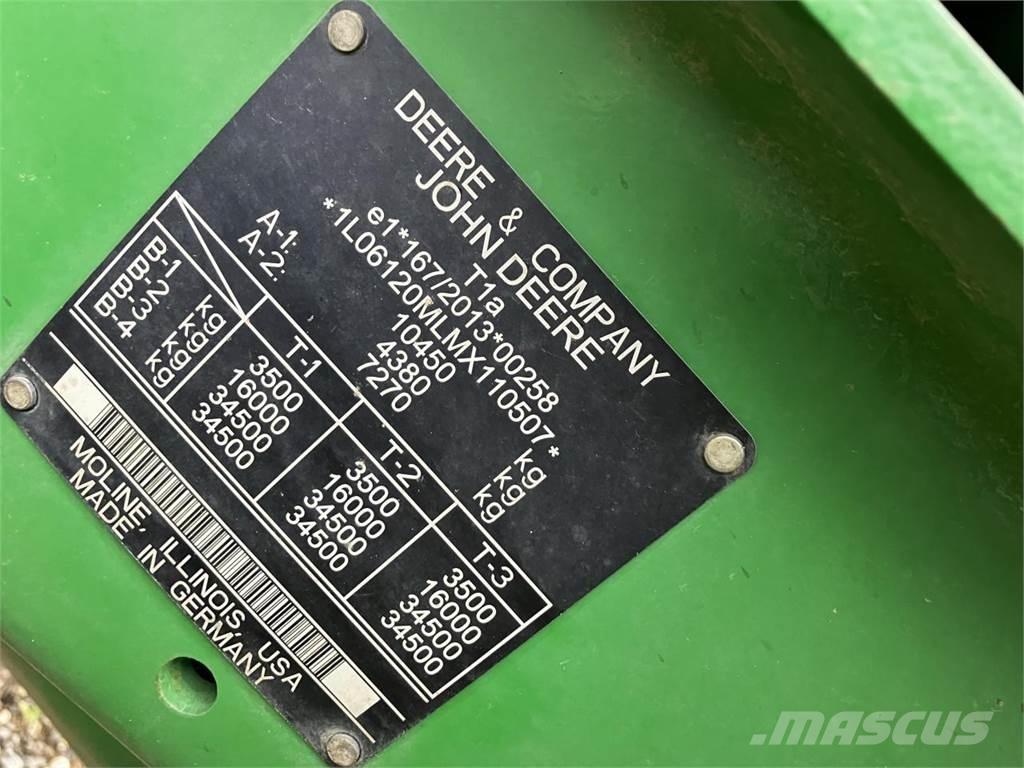 John Deere 6120M Traktoren