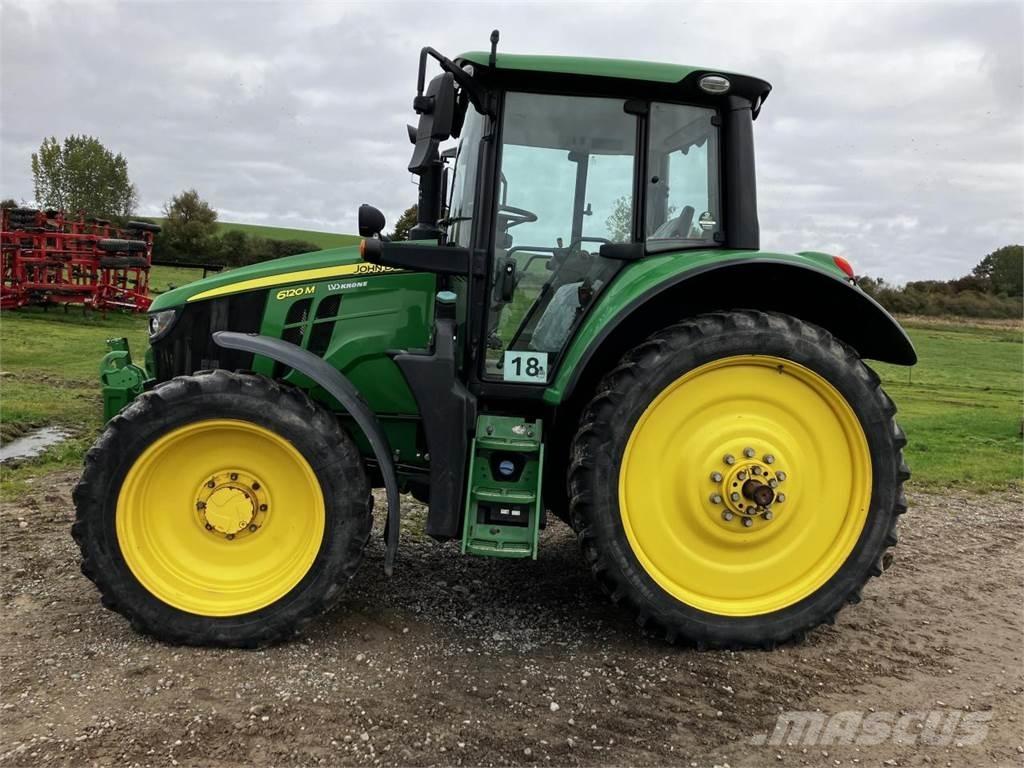 John Deere 6120M Traktoren