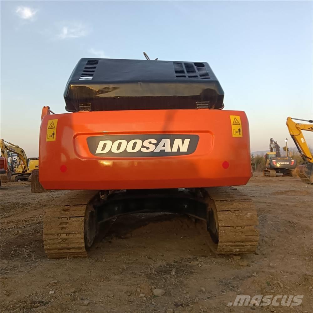 Doosan DH300LC-7 Raupenbagger
