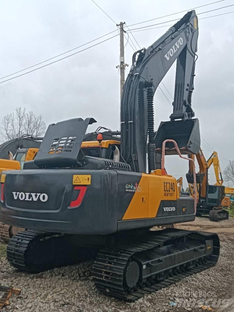 Volvo EC 240 Raupenbagger