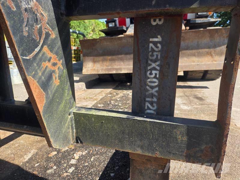 Hitachi Zaxis 140 W Mobilbagger