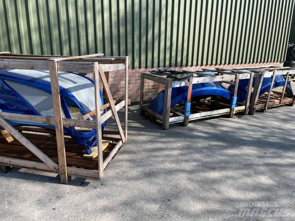New Holland T 7.245 Chassis