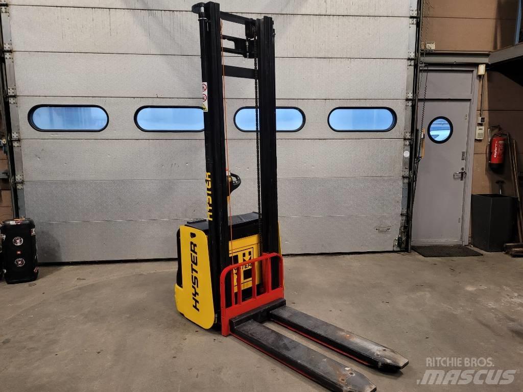 Hyster S 1.6 Deichselstapler
