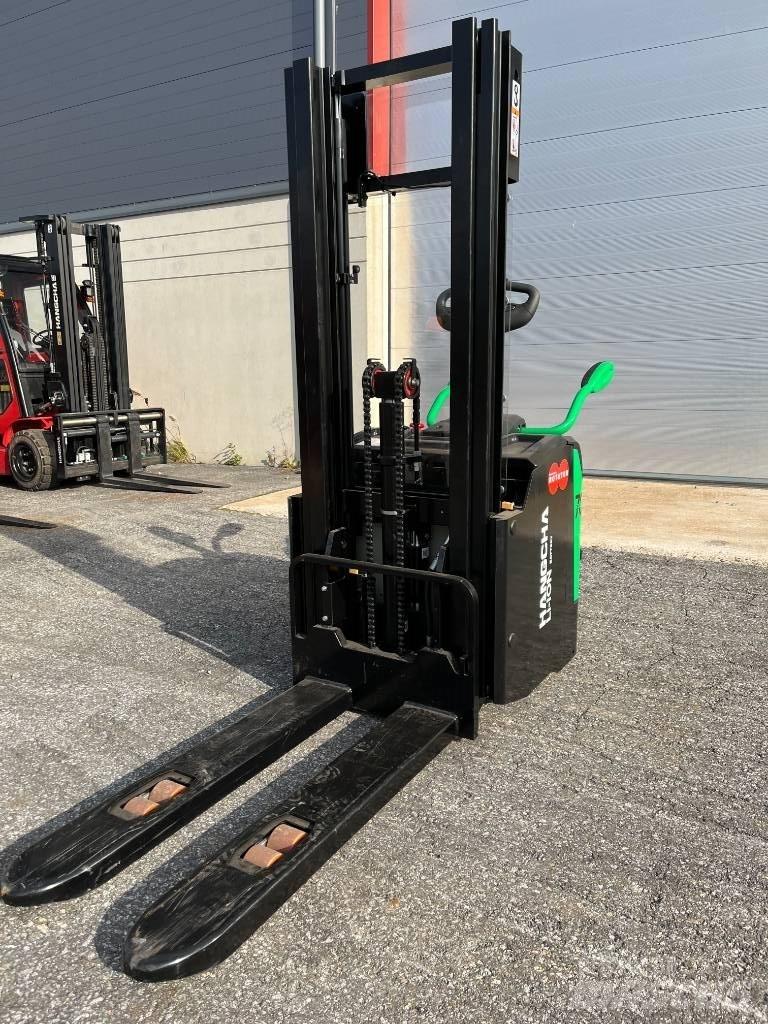 Hangcha CDD16-AC2S Zelfrijdende stapelaars