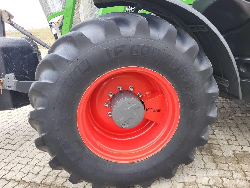 Fendt 828 Vario Traktoren