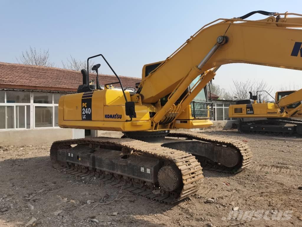 Komatsu PC 240 LC-10 Raupenbagger