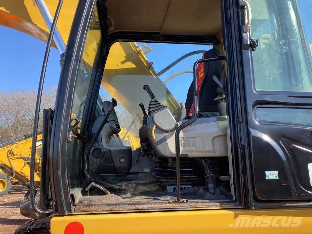 CAT 325 D Raupenbagger