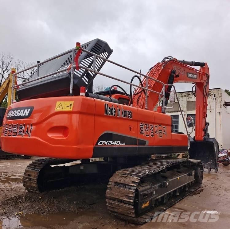 Doosan DX 340 LC Raupenbagger