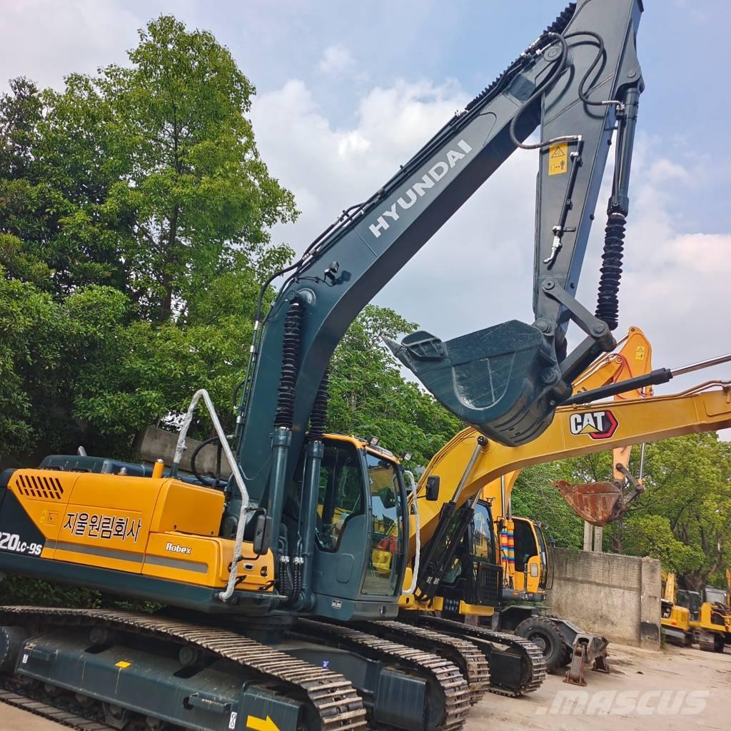 Hyundai 220LC-9S Raupenbagger