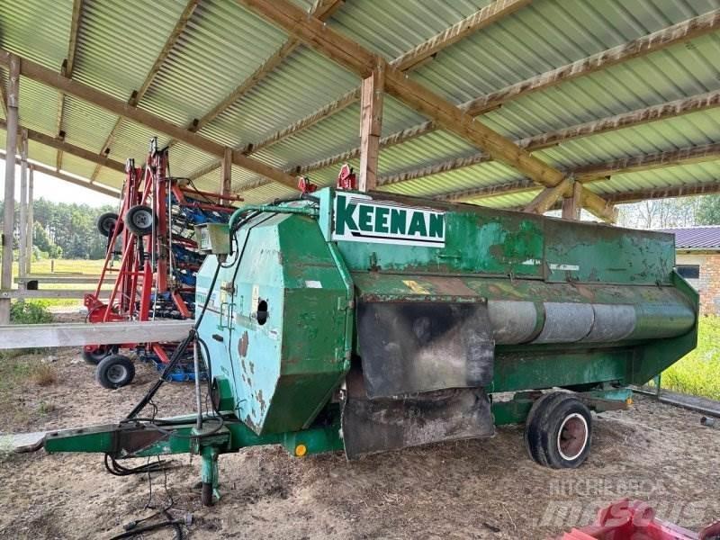 Keenan Compac 90 Futterverteilwagen