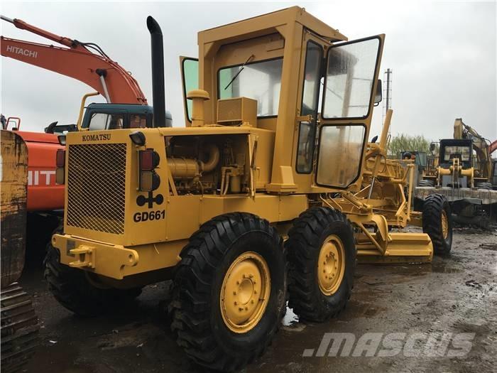 Komatsu GD 661 Grader
