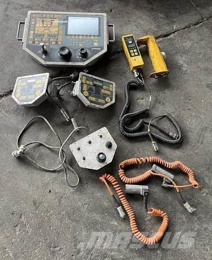 Volvo P 7820C Strassenfertiger