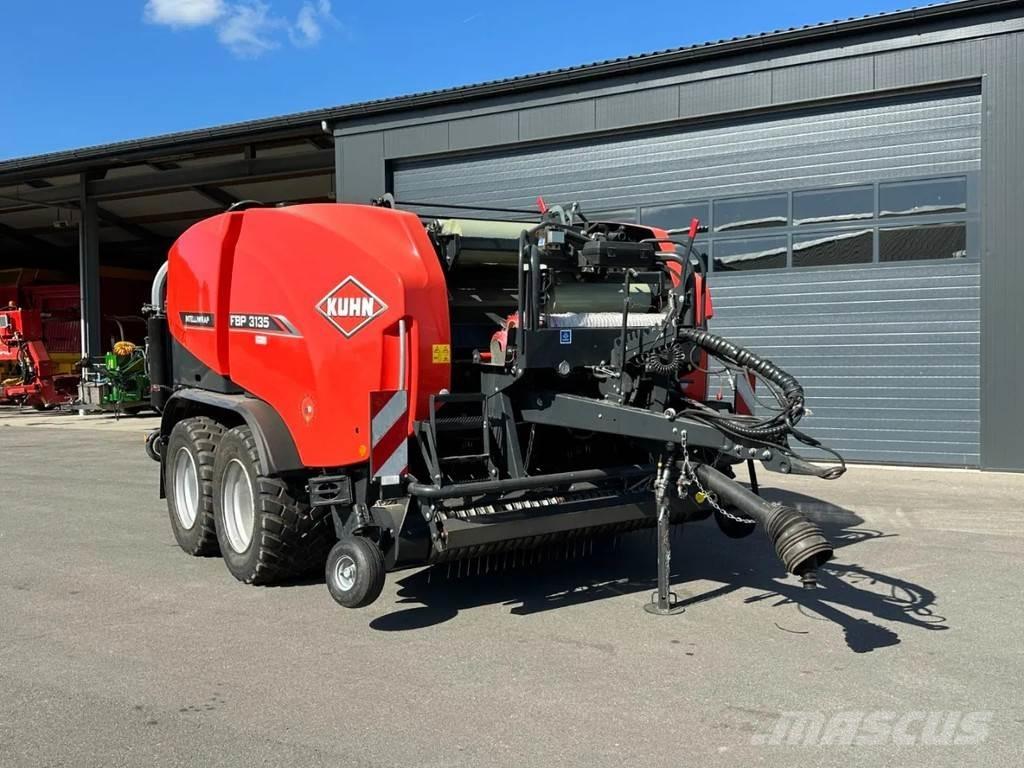 Kuhn FPB 3135 Feldhäcksler
