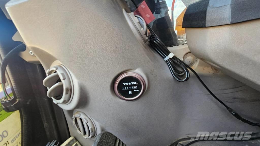 Volvo EW 205 D Mobilbagger