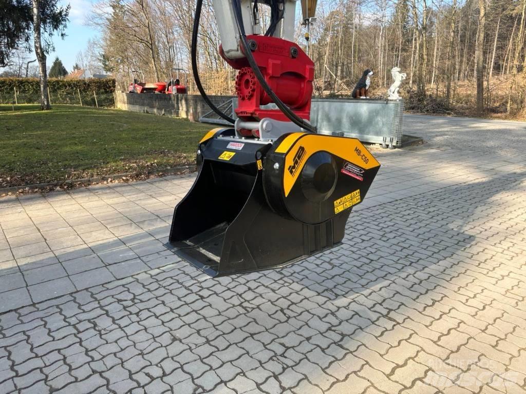 MB Crusher C 50 S4 Brecherlöffel