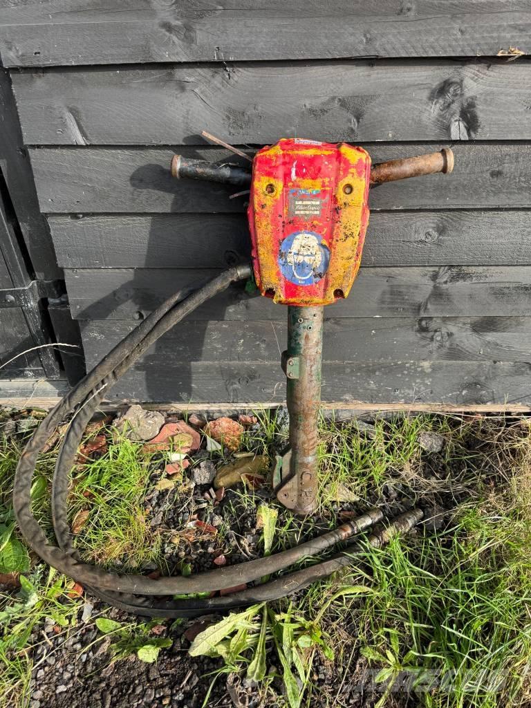 Atlas Copco BREAKER Hammer / Brecher
