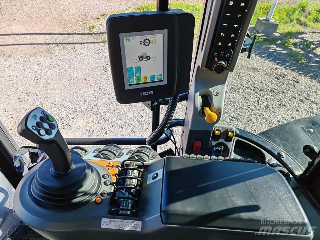 JCB Fastrac 4220 Traktoren