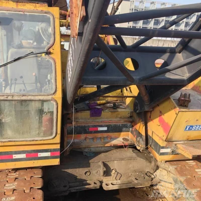 Hitachi KH180 Raupenkrane