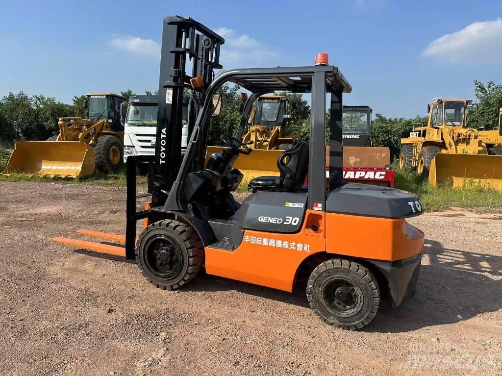 Toyota FD 30 Diesel heftrucks