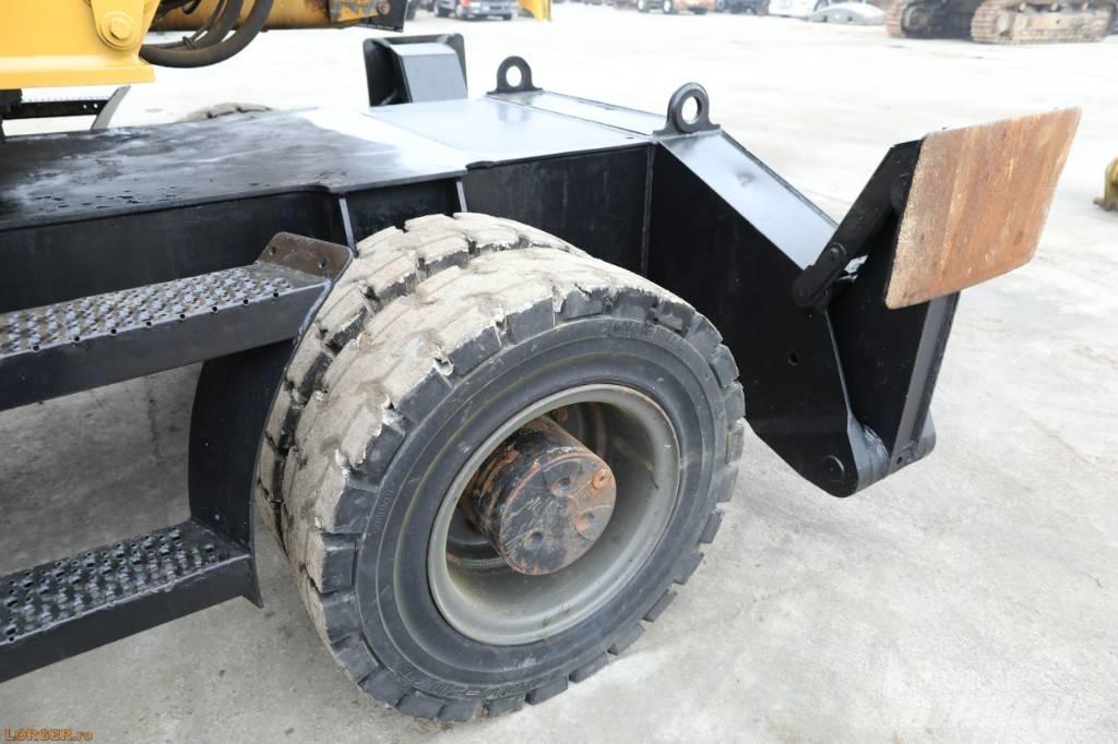CAT M 322 D Materialumschlag