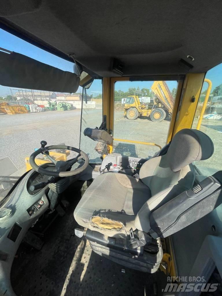 Volvo L 120 E Radlader