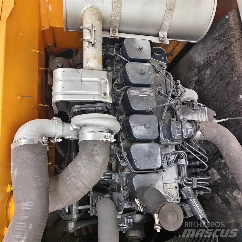 Hyundai 220LC -9S Raupenbagger