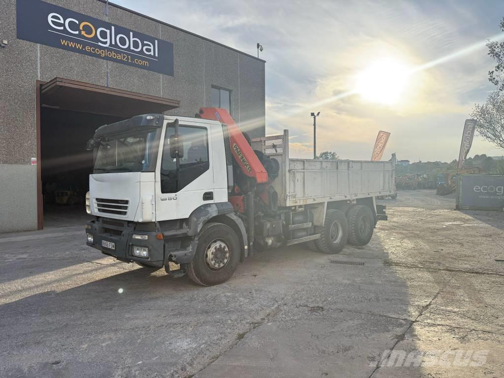 Iveco Trakker 380 Kranwagen