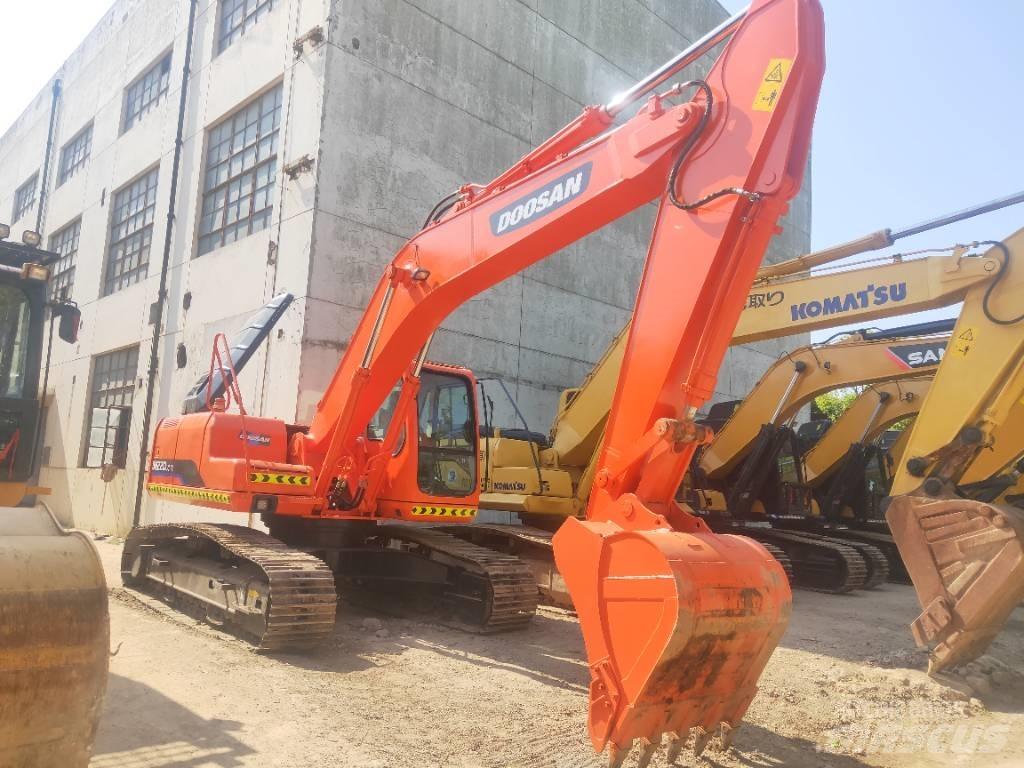 Doosan DH220LC-7 Raupenbagger