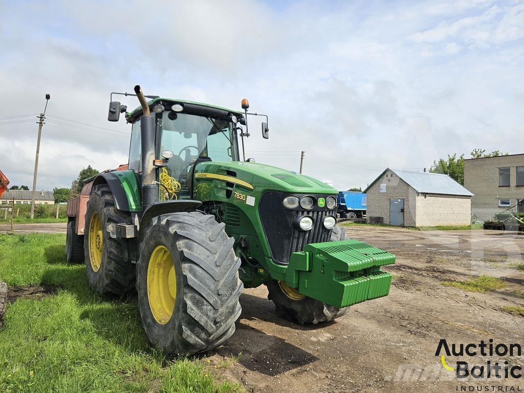 John Deere 7830 Traktoren