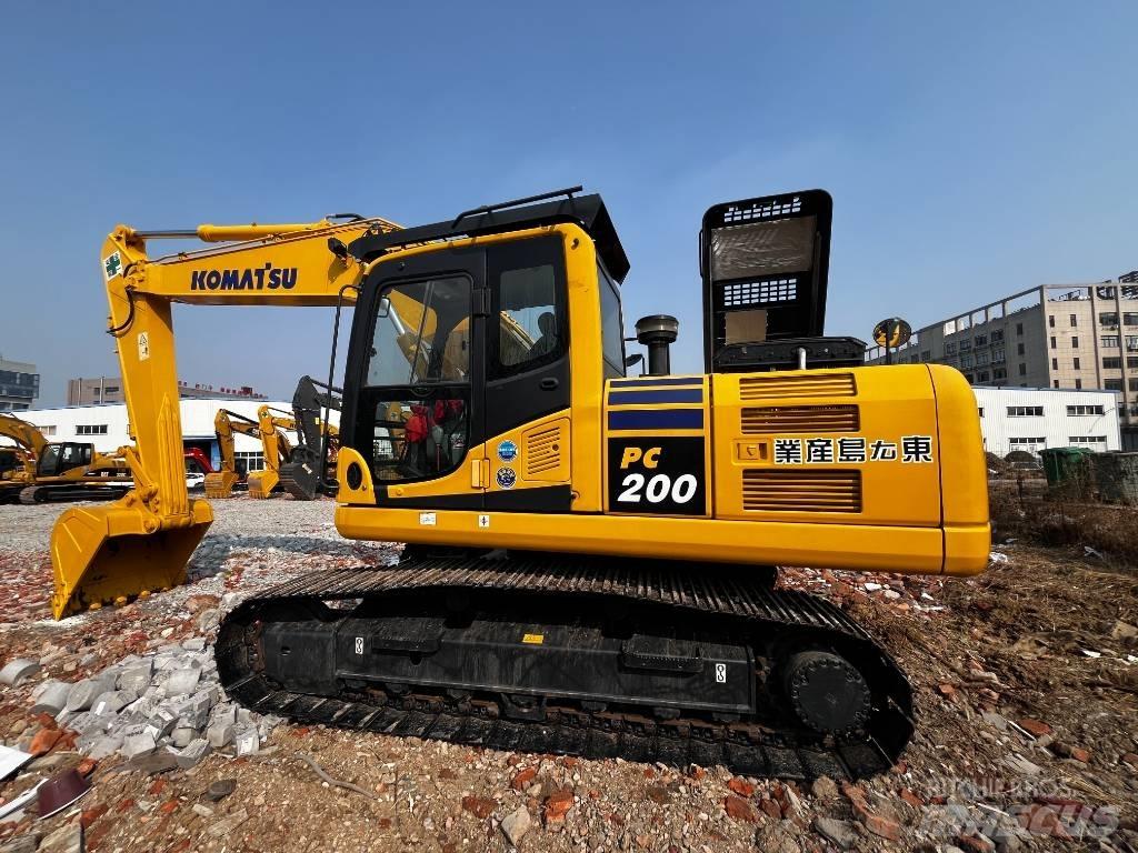 Komatsu PC 200-8N1 Midibagger  7t - 12t