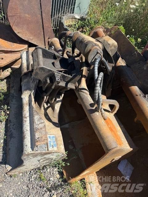 JCB 8085 Midibagger  7t - 12t