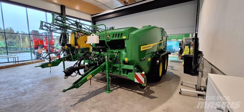John Deere C441R Rundballenpressen