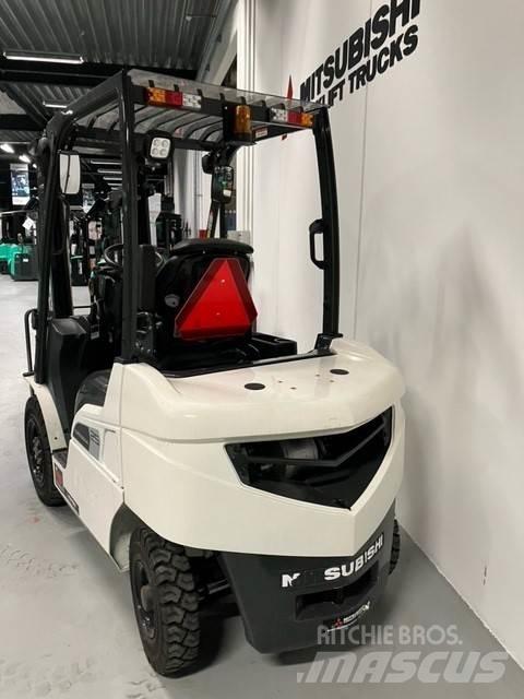 Mitsubishi FD25N3 Diesel heftrucks